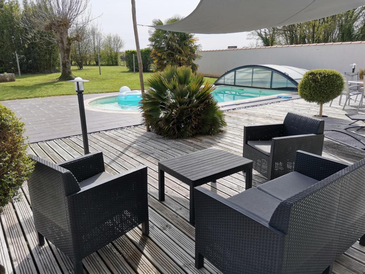 Proche Des Plages Ferienhaus Saint-Romain-de-Benet